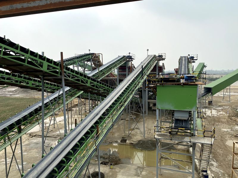 时产800-1200吨砂石骨料生产线